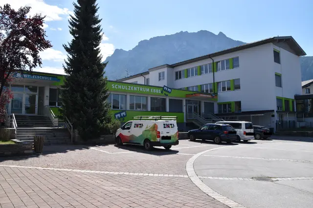 Das Schulzentrum Ebbs soll klimafit gemacht werden.  | Foto: Barbara Fluckinger