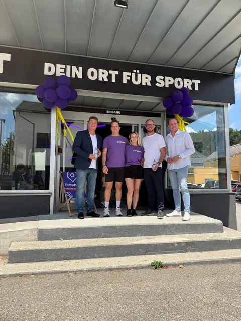 Bürgermeister André Reichart, Andreas Torreiter und Julia Eickhoff, Vizebürgermeister Daniel Francese und Stephan Penteker. | Foto: Fitomat