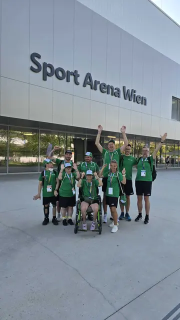 Mit der Eröffnungsfeier starteten die Nationalen Special Olympics Sommerspiele 2026 in Wien für die fünf Athletinnen und Athleten der Lebenshilfe Leibnitz. | Foto: Lebenshilfe Leibnitz