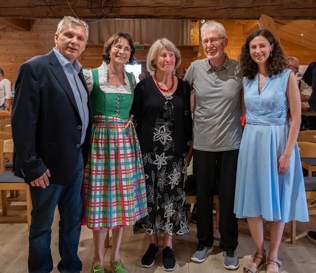 V. l.: Christian Vötter, Susanna Vötter-Dankl, Margot Salchegger, Sepp Salchegger und Sarah Vötter. | Foto: Fabian Breuer
