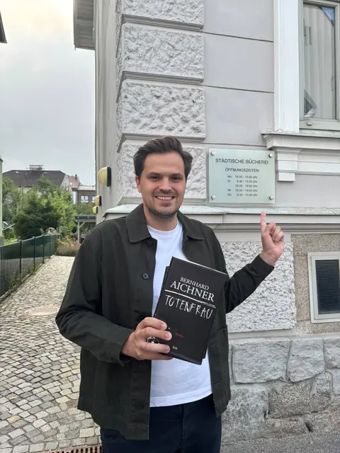 Bibliotheken sind Nahversorger für Wissen, Bildung und Unterhaltung. Sie stärken Lesefreude und Medienkompetenz direkt in unseren Gemeinden und leisten damit einen wichtigen Beitrag zur Lebensqualität im Bezirk“, so Bundesrat Sebastian Stark | Foto: Volkspartei Niederösterreich