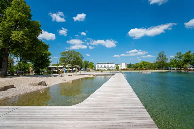 Die Ferien standen im Mittelpunkt des NEOS-Sommertourstopps in Horn. | Foto: Litschauer