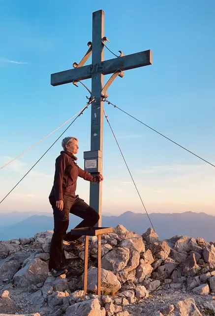 Nach jedem Anstieg wartet ein besonderer Augenblick | Foto: Bergfit by Bine