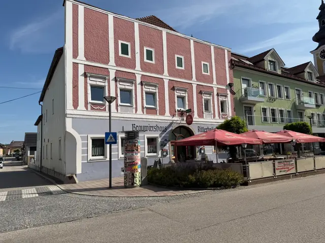 Das Thobi's Brauwirtshaus Neumarkt schließt mit Ende Juli seine Türen und öffnet erneut am 8. August 2026. | Foto: Brunmaier