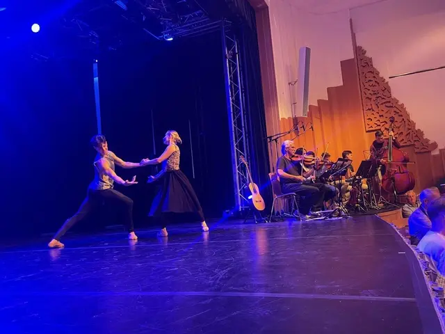 Die Ausseer Bradlmusi begleitet die Vereinigung Wiener Staatsopernballett bereits seit 25 Jahren bei ihren Auftritten im Ausseerland. | Foto: Bradlmusi