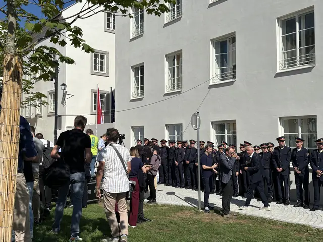 Mehr als 40 Polizisten werden künftig im neuen Polizeizentrum ihren Dienst versehen. | Foto: MeinBezirk/Anja Kern