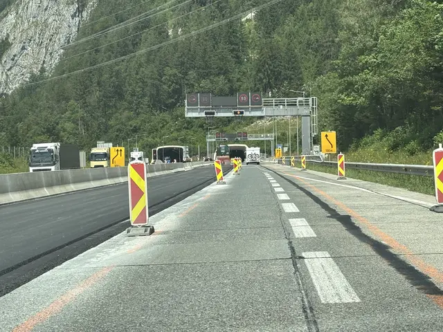 Der Baustellenabschnitt vor dem Hiefler Tunnel. | Foto: Christian Amtmann