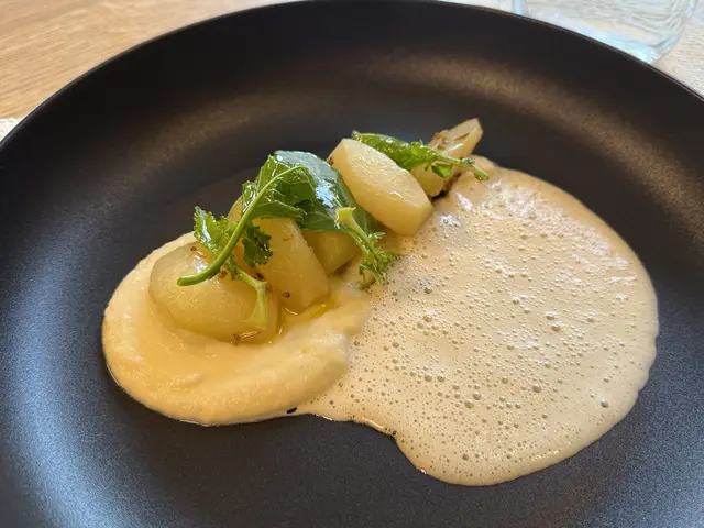 Geschmorter Kohlrabi  | Foto: Jörg Graf/HausmannKocht