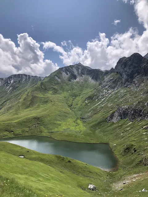 Rotgüldensee nach Wegmarkierung | Foto: Klara Rauchlatner