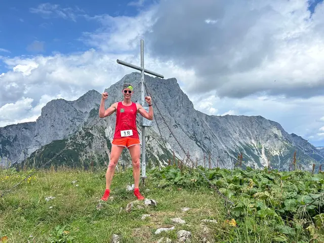 Donnersalpe Ziel beim Gipfelkreuz. | Foto: Majcen