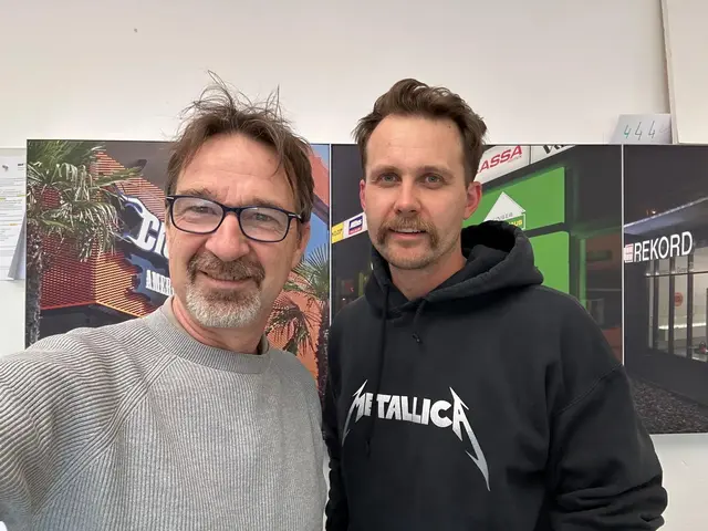 Vom Schrauben zur kreativen Technik: Horst Frauwallner (l.) und Jürgen Rössler können der Implacementstiftung "DIGI:Stiftung Steiermark 2.0" viel Positives abgewinnen. | Foto: AMS Steiermark