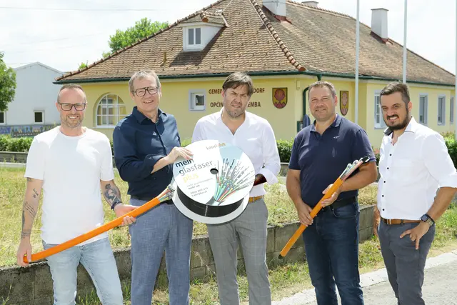 Die Gemeinde Schandorf bekommt schnelles Glasfaserinternet mit kabelplus. | Foto: Gemeinde Schandorf