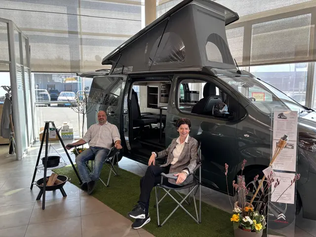Das Lagerhaus Autohaus Hollabrunn-Horn präsentiert Neu- und Gebrauchtwagen der Marken Peugeot, Citroën und Nissan sowie Leasing- und Finanzierungsangebote. | Foto: Manuela Danzinger