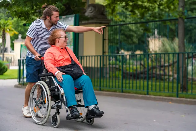 Endlich selbstbestimmt Leben mit Foto Assistenz24