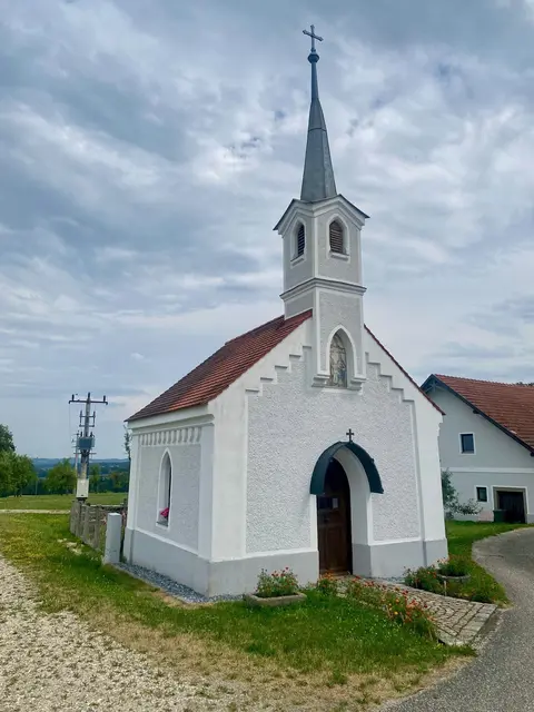 In den vergangenen Jahren erfolgten zahlreiche Sanierungen ortsbildprägender (und größtenteils in Privatbesitz stehender) Kapellen. | Foto: Land OÖ