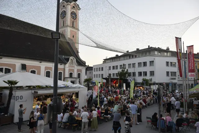 The Hungarian Rhapsody – Queen Tribute bringt am 7. August 2026 legendäre Queen-Hits live auf den Kirchenplatz in Grieskirchen. | Foto: Stadtgemeinde Grieskirchen