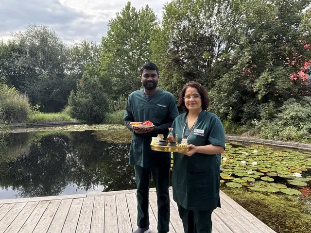 Im Hotel Ayurveda die Zeit nehmen sich die Therapeuten Zeit für die Kunden. Zur Ruhe kommen und Körper und Geist reinigen steht dabei im Vordergrund. | Foto: MeinBezirk.at/Astrid Siebert
