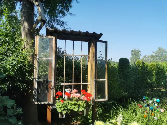 Aus alt mach neu!
Ein Sonnenfenster als Gartendeko 