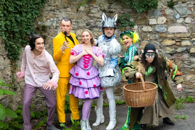 Märchenhaft: Das Ensemble von "Rapunzel – neu frisiert" hat spannende und lustige Abenteuer parat.