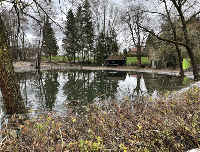 Schauplatz des Kennenlernvormittags ist die alte Schwimmschule. | Foto: Fischerrunde Ried