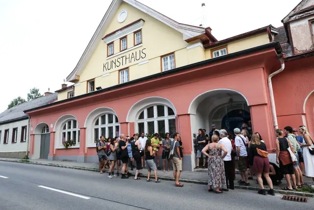 Das Kunsthaus Urhof20 wird am 1. August wieder zum kulturellen Zentrum. | Foto: Daphne Schrader