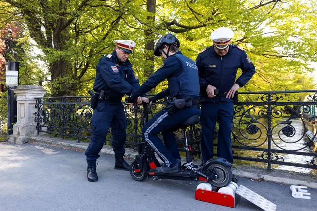Wien: Polizei kontrolliert Fahrrad- und E-Scooter-Verkehr, zahlreiche Strafen (Symbolbild) | Foto: LPD NÖ/Greene