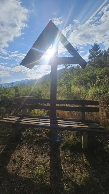 Am Rinnerkreuz die ersten Sonnenstrahlen eingefangen