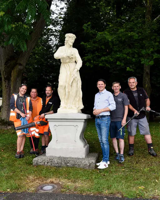 Von links: Sabrina Hollauf, Evelyn Zingerle, Manuel Hassler, Bgm. Alexander Radl, Guido Weber, Hans-Peter Baldau. | Foto: Stadtgemeinde Wolfsberg
