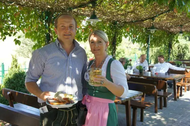Der Hudernwirt in Steinhaus bietet Produkte aus eigener Herstellung an. | Foto: hudern.at
