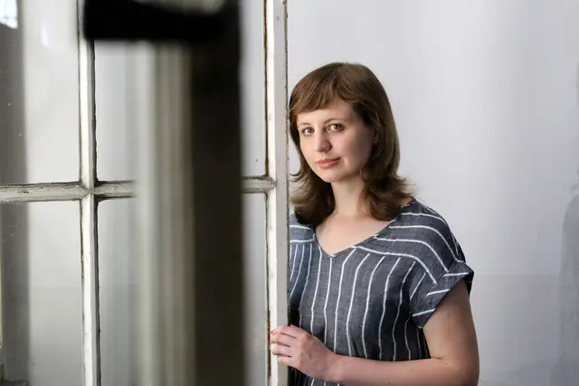 Der Barbara-Frischmuth-Preis steht in direkter Nachfolge zum „Österreichischen Literaturpreis für Erzählungen“, der im Jahr 2024 an Irene Diwiak vergeben wurde.