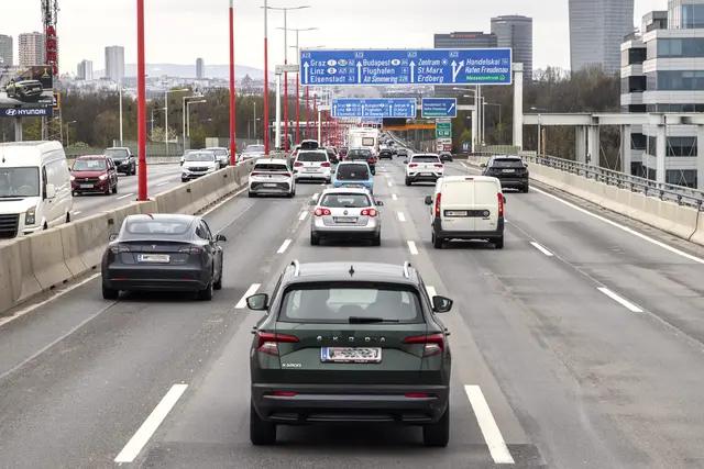 An diesem Wochenende kommt es auf der Südosttangente (A23) zu Sanierungsarbeiten, die zu Verkehrseinschränkungen führen werden. (Archiv) | Foto: APA-Images / Weingartner-Foto