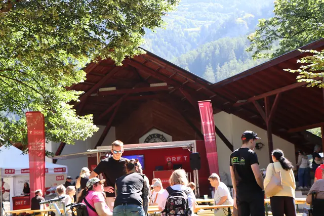 Die Sommerfrische am Lindenplatz in Ried in Oberinntal. | Foto: Thomas Seelos