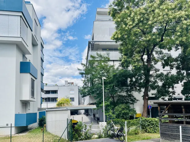 Heute befinden sich am einstigen Badeort Neubauten, vom Sprung ins kühle Nass ist man nun etwas weiter entfernt. | Foto: MeinBezirk