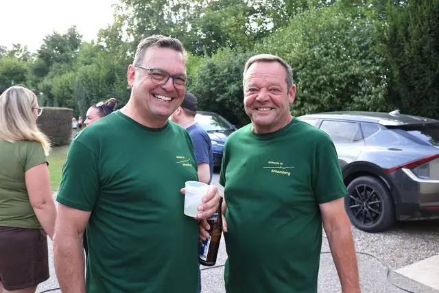 Bürgermeister Christian Wührleitner und sein Vertreter Johann Reitbauer freuen sich über diese gelungene Veranstaltung. | Foto: Franz Putz