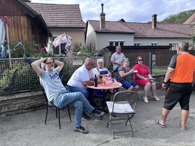 Die Nachbarschaftskneipe ist seit zwei Jahren beliebter Treffpunkt im Einbahn-Gasserl. | Foto: Alexandra Goll