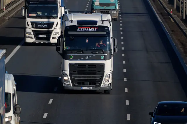 Lkw-Alarm: Durch die neue Müllverbrennungsanlage in der Puchstraße droht massives Verkehrsaufkommen. | Foto: pexels / Roman Biernacki