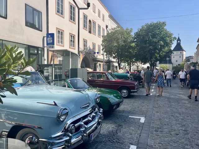 Der Stadtplatz wird zur Freiluft-Ausstellung. | Foto: Friends of Classic