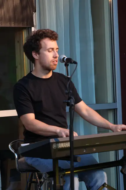Keyboarder Elias Kreimer