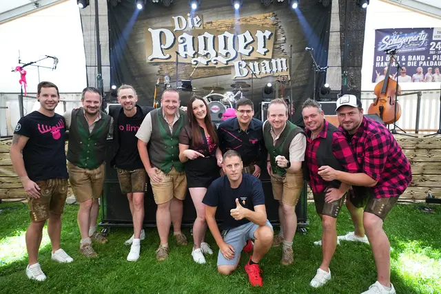 Die Pagger Buam und die Elchos mit Organisartor Komm. Martin Oswald.