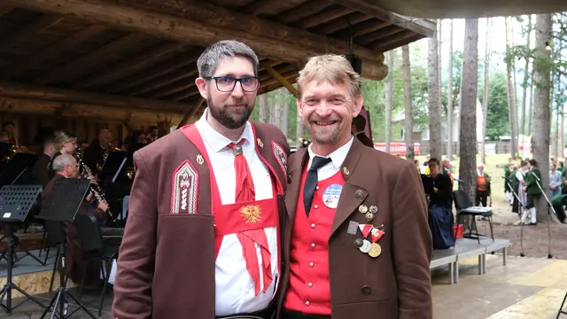 Bezirksobmann Alfred Lercher und Bezirkskapellmeister Martin Dosch