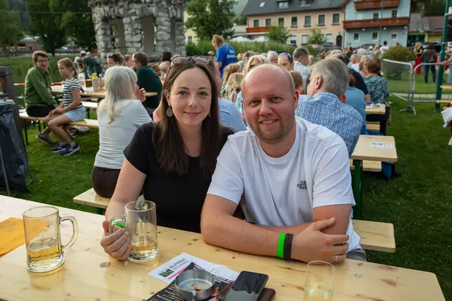 Yvonne und Niklas Mikusch genossen den Sommerabend.