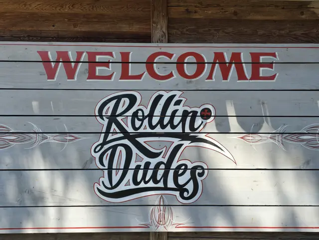 Rollin Duded, Leibnitz,