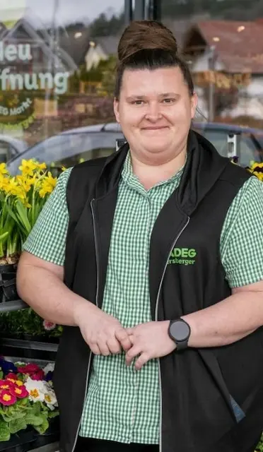 Die Adeg-Kauffrau Tanja Ebersberger erwartet durch die Senkung der Lohnnebenkosten keine spürbare Entlastung für ihren Betrieb. | Foto: Rewe KhFessl