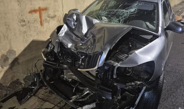 Am vergangenen Wochenende kam es in Kärnten zu mehreren Verkehrsunfällen. Unter anderem forderte ein Auffahrunfall im Tunnel St. Niklas drei Verletzte. | Foto: Feuerwehr St.Jakob im Rosental