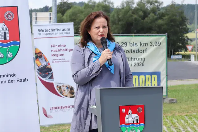 Landesrätin Claudia Holzer