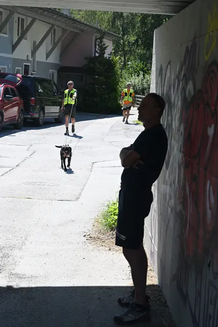 Die Hunde mussten sich genau auf eine Spur fokussieren, durften sich nicht ablenken lasse und die Spur teils über lange Strecken verfolgen. | Foto: Bergrettung Salzburg