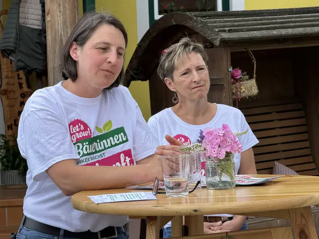 Nicole Fladl aus Turnau mit Eva-Maria Krenn aus Thörl.