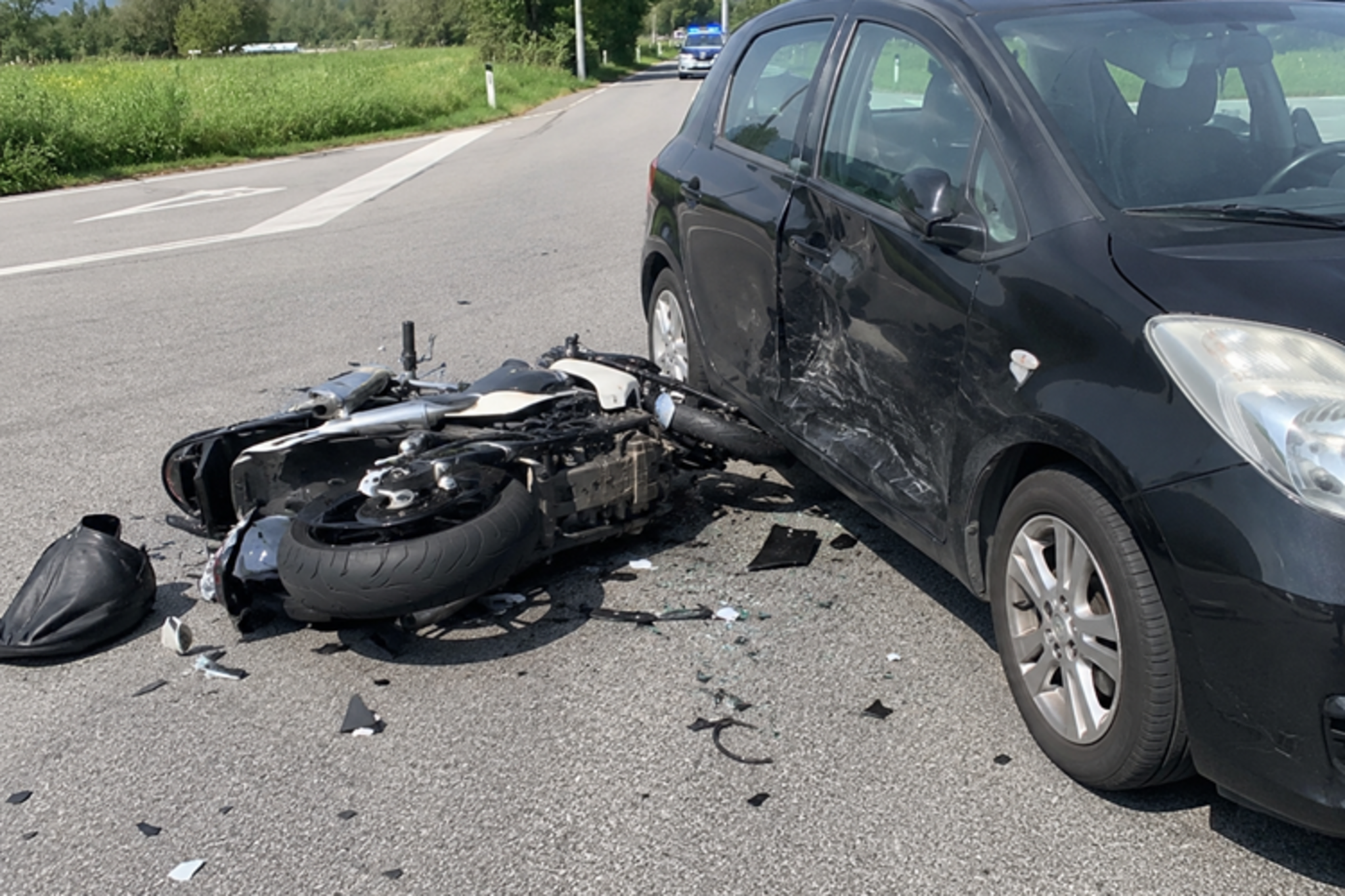 Tragic accident: 26-year-old Austrian woman dies in motorcycle crash in ...