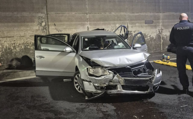 Bild zum Unfall im Tunnel St. Niklas. | Foto: Feuerwehr St.Jakob im Rosental