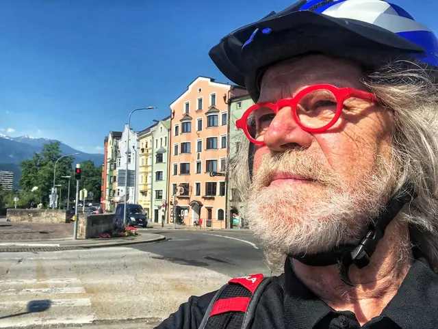 Der Autor bei einer Rast in Innsbruck. ©W. Kräutler
